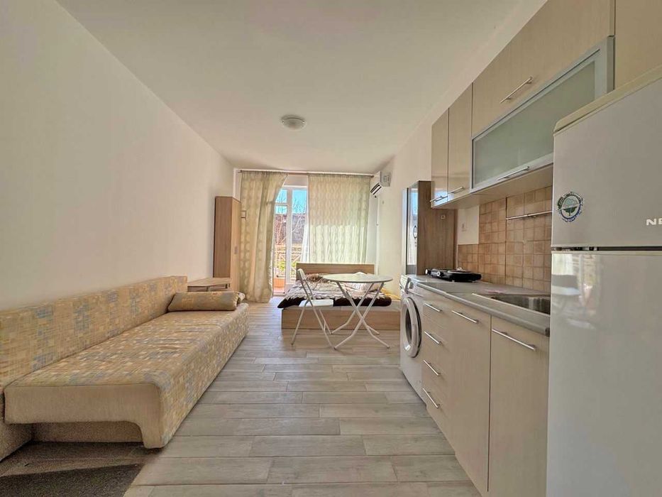 Продава се Едностаен апартамент в к.к. Слънчев бряг - 27 кв.м за 1019 €/кв.м - Снимка #1