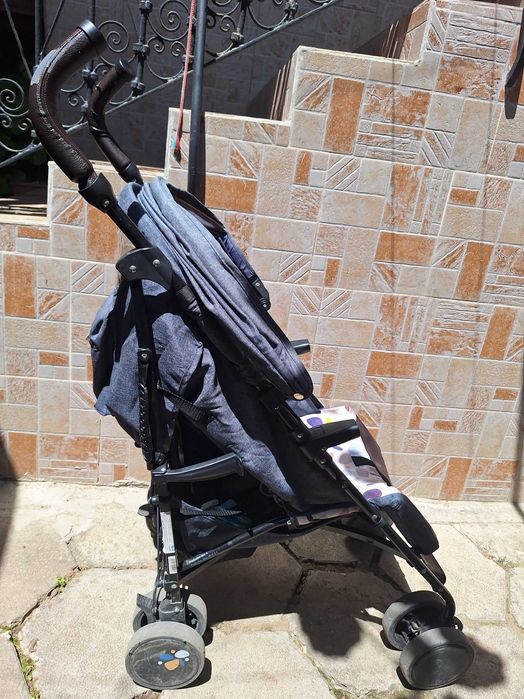 Бебешка количка . Тип чадърче.