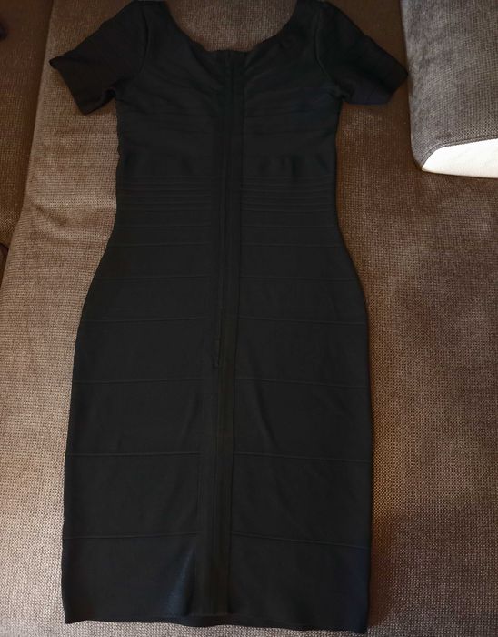 Бандажна чернна рокля