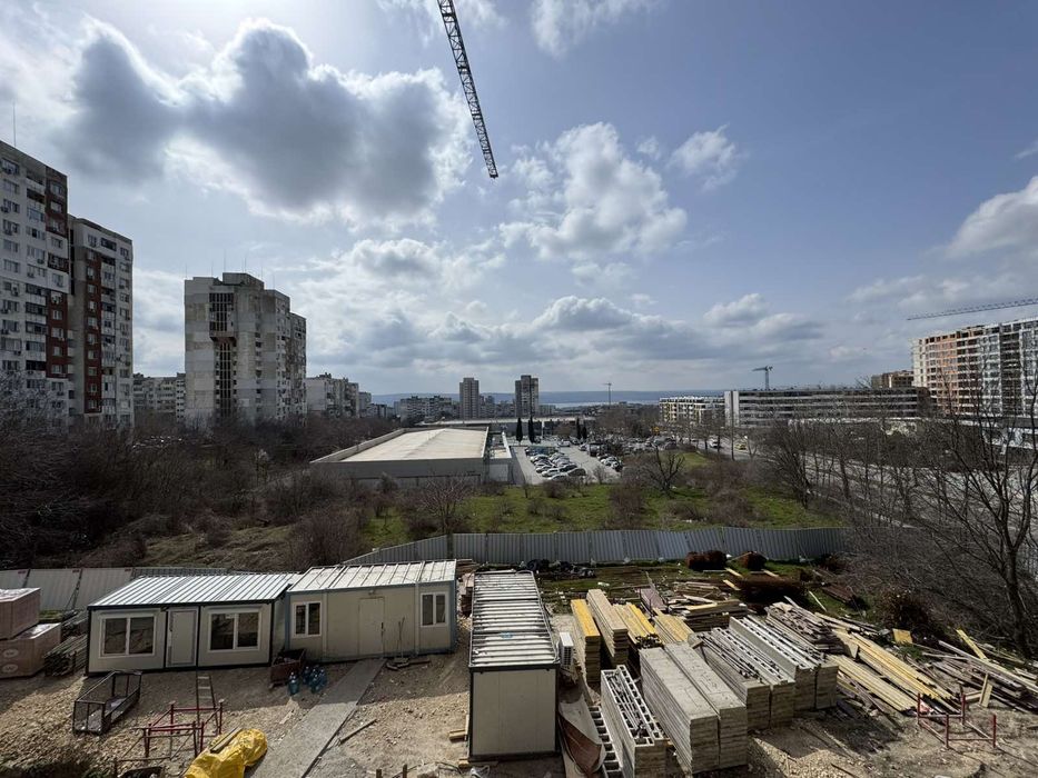 Без комисиона от КУПУВАЧА!  Ексклузивно! Тристаен апартамент за продаж