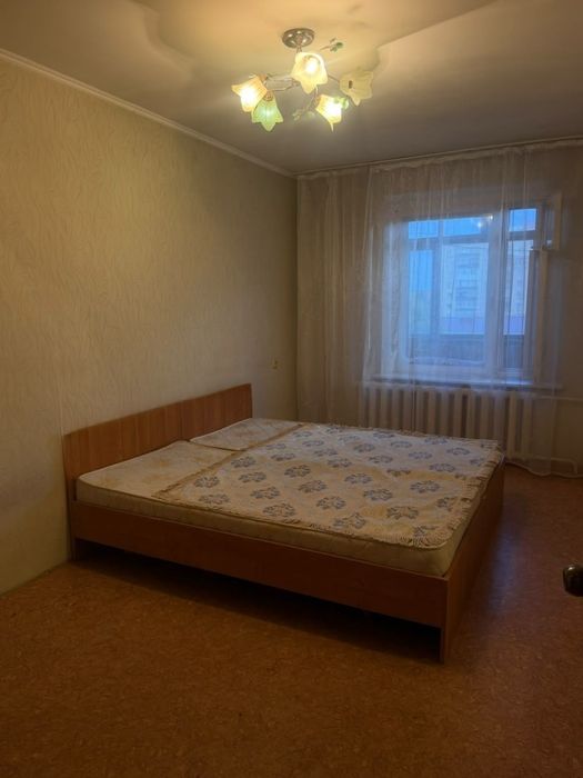 Продам 2 -комнатную квартиру
