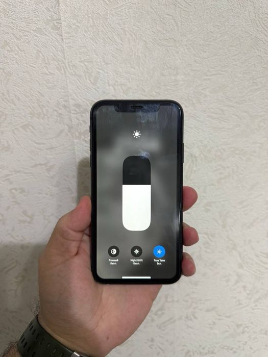 iPhone 11 128GB продам только