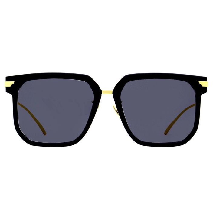 Оригинални дамски сльнчеви очила BOTTEGA VENETA BV1083SA-001