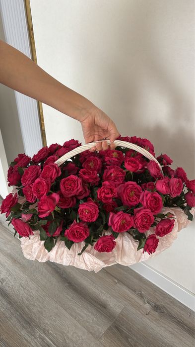 Кустовые розы,корзинажа