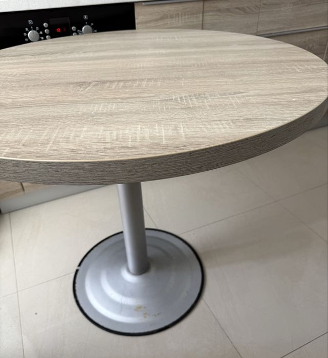 Masa de bucatarie din MDF