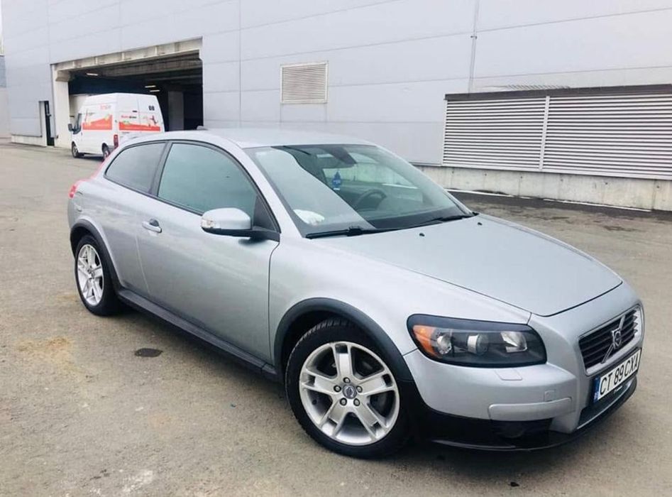 Volvo C30                                  .