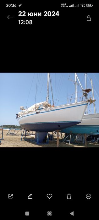 Продавам ветроходна лодка Beneteau43