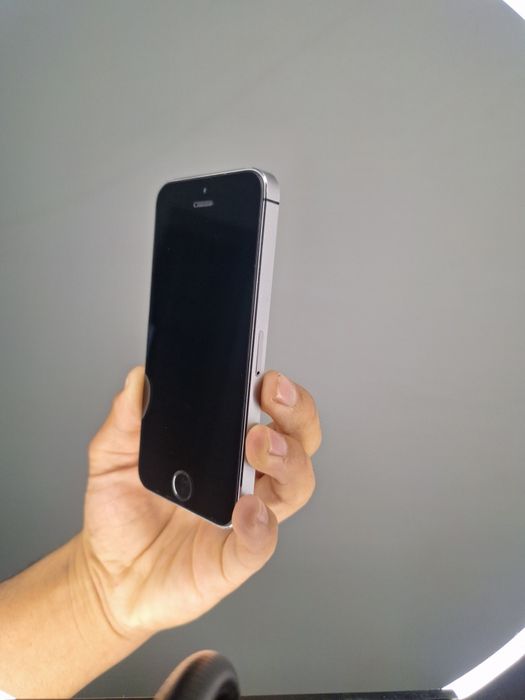 Apple iphone 5s 16Gb ideal holatda