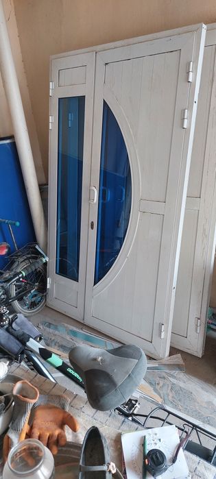 Акфа эшик 2 табакали тирсак навотчики они билан замок ларди ишлайди.