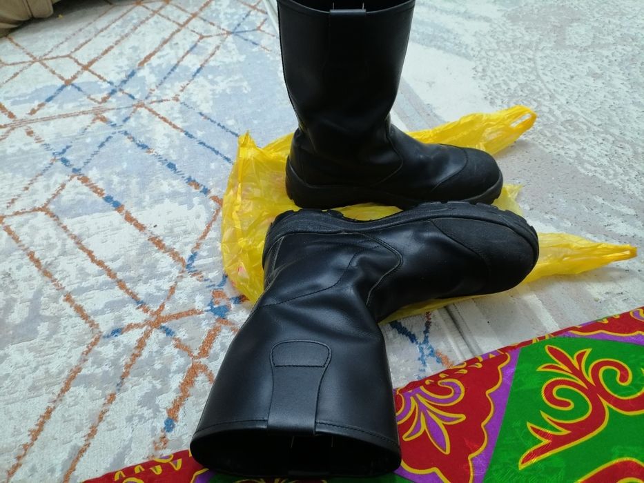 Ботинка для работы