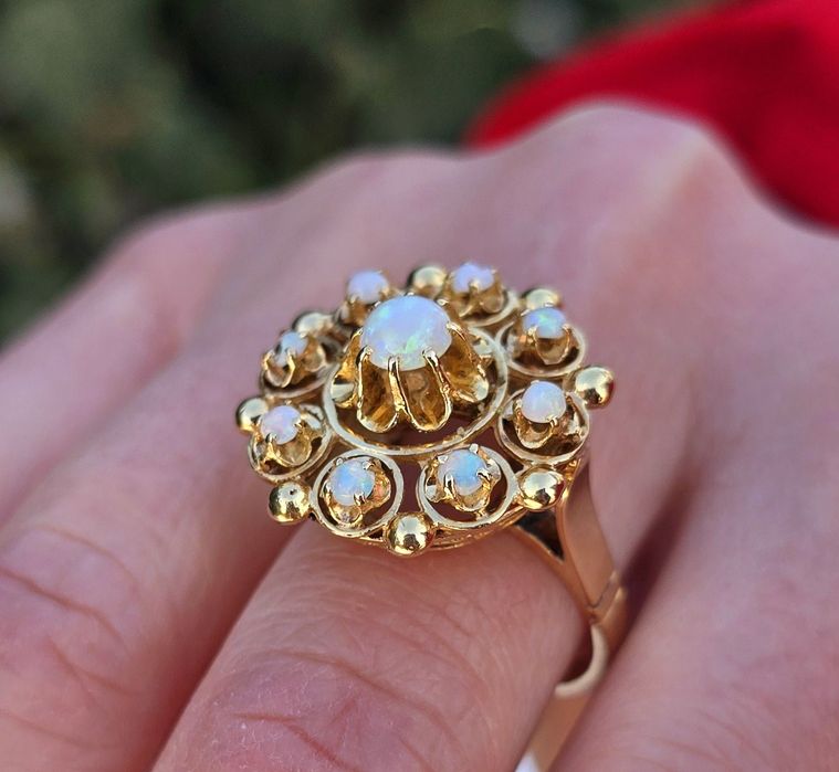 Inel din aur galben 18k cu opale naturale, handmade