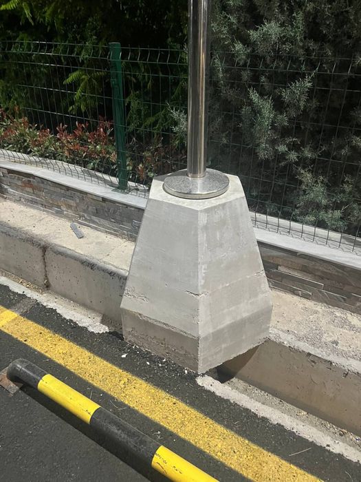 Bayroqlar va Флагшток Флаги Байроклар