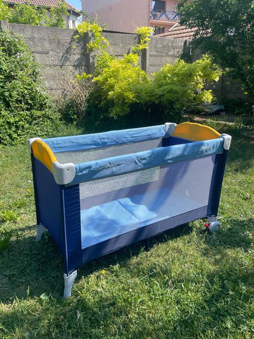 Vand patut copil pliabil Arena in stare foarte buna, 60 lei