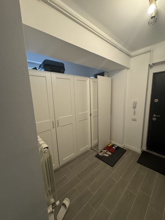 Inchiriez apartament cu 2 camere