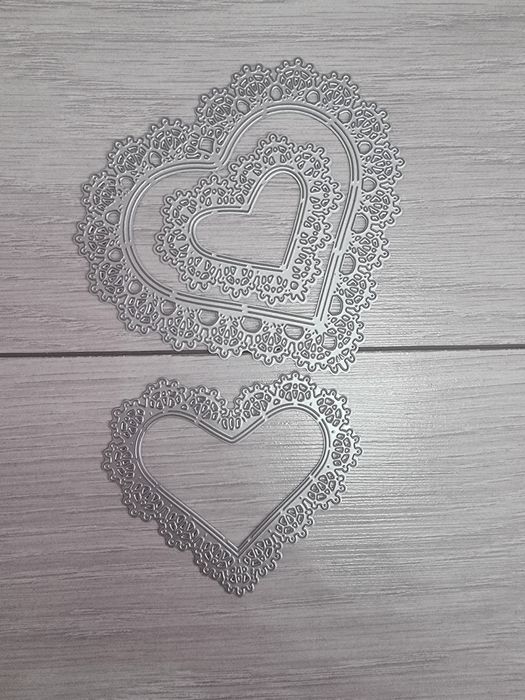 Метални шаблони за изрязване