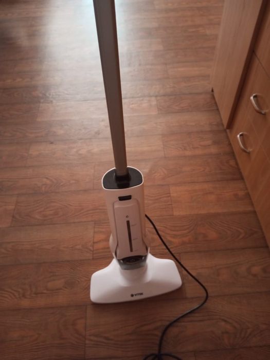 Продам электропаравую швабру