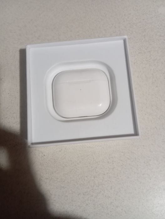 Продам наушники без проводные