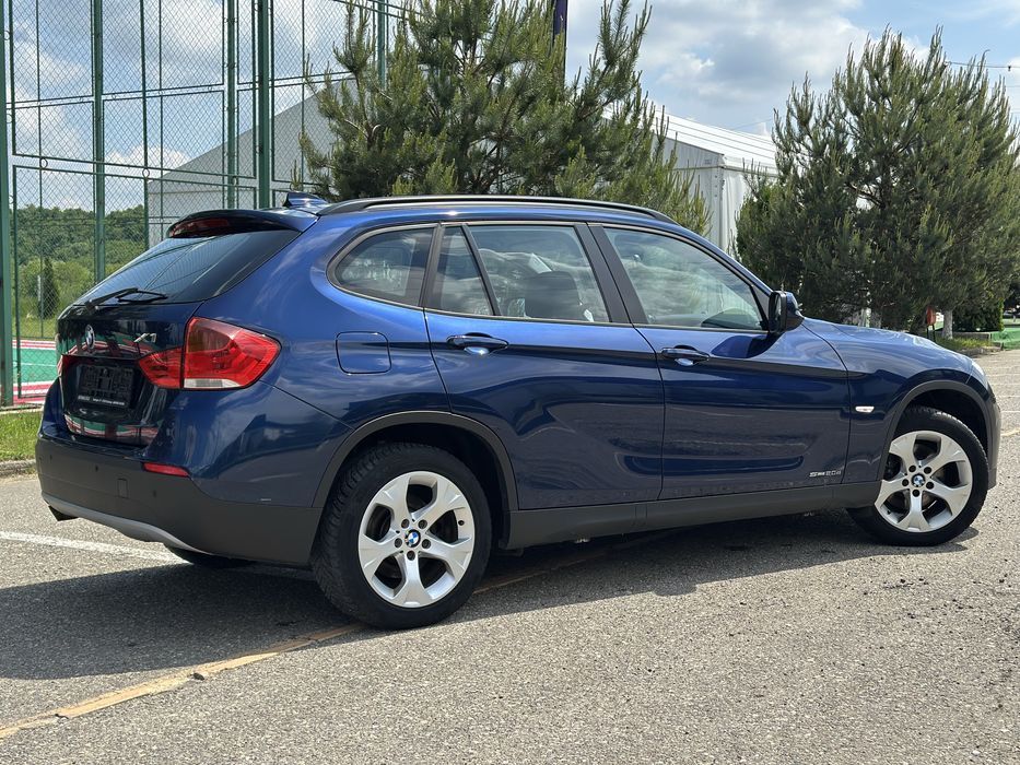 BMW X1 2011 — imagine 3
