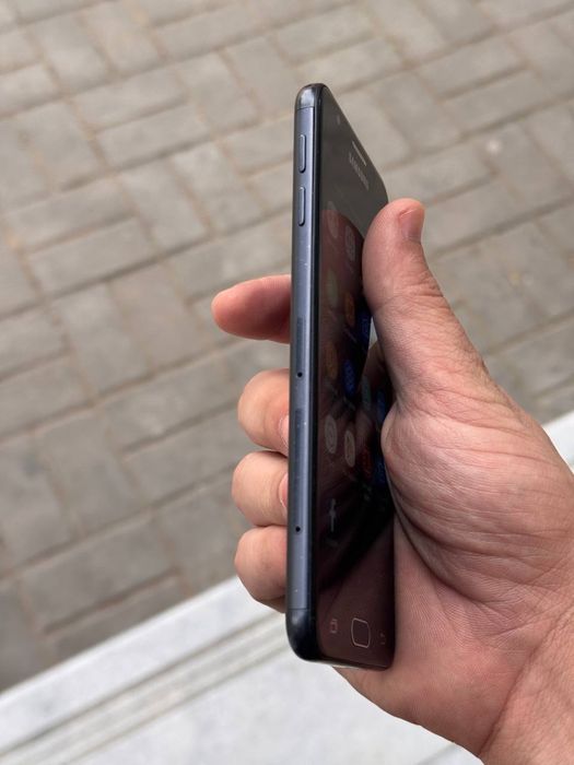 Samsung galaxy J5 praym 64 Gb srochna sotladi