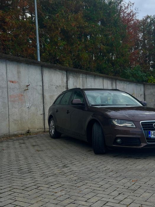 Audi A4 B8 2.0 tdi 2011 automată