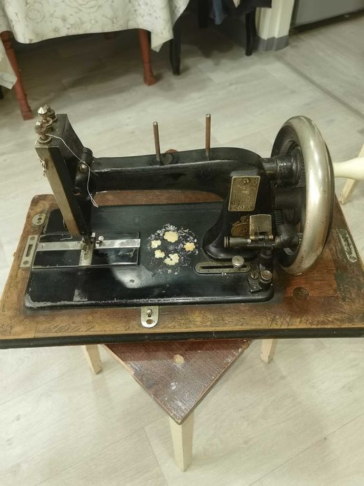 Швейная машинка в хорошем состоянии