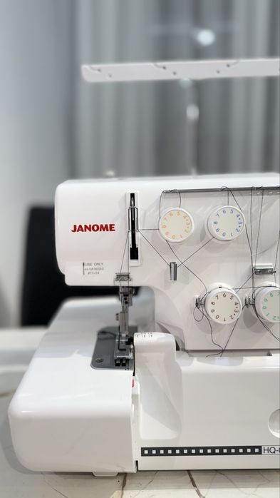 Оверлок Janome HQ-090D