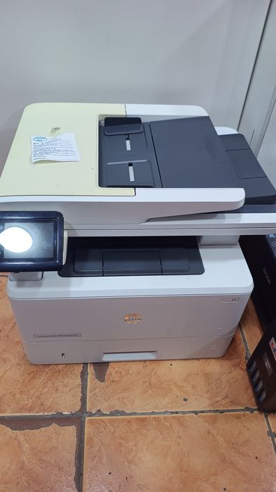 Принтеры и МФУ можно через  Каспи Ред