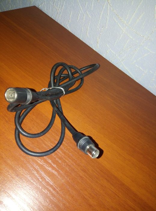 Кабеля шнуры спутник ТВ интернет