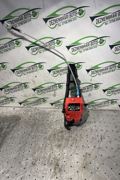 Broasca usa fata stanga 5121 7321639 BMW Seria 3 E90/E91/E92/E93