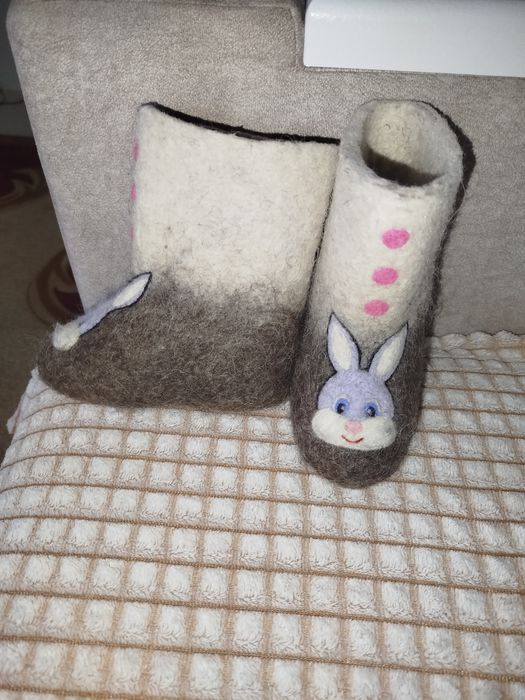 Продам децкие валенки.