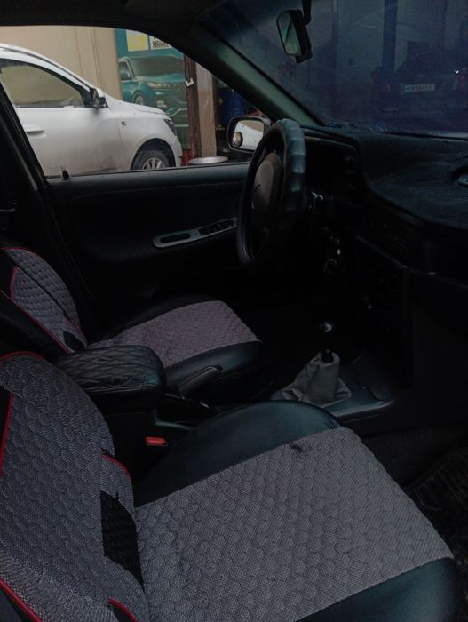 Срочно  Продается нексия 1 идеальный