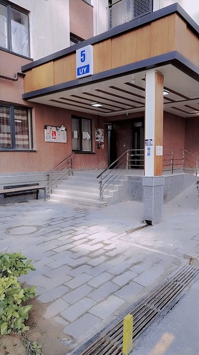 Uchtepa rezinse  Yusuf Sakkokiy ko'chasi 5 - dom 15 uy. Yevro remont.1