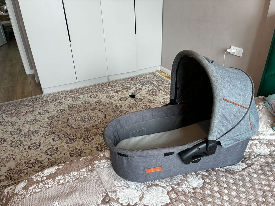 Коляска 3 в 1 Skillmax