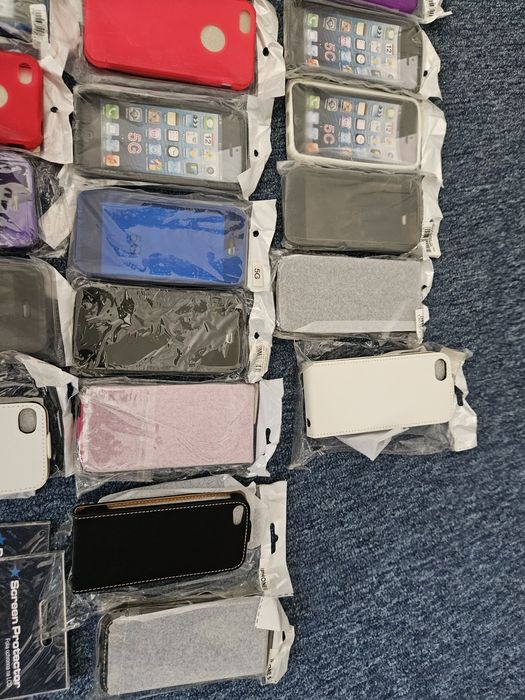Lot / set huse diverse modele si culori pentru telefoane Apple Iphone