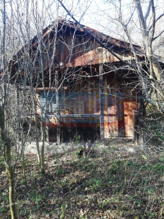 Парцел - 840 м2 в с. Кошарево