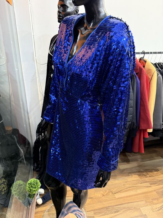 Нова официална рокля KAREN MILLEN