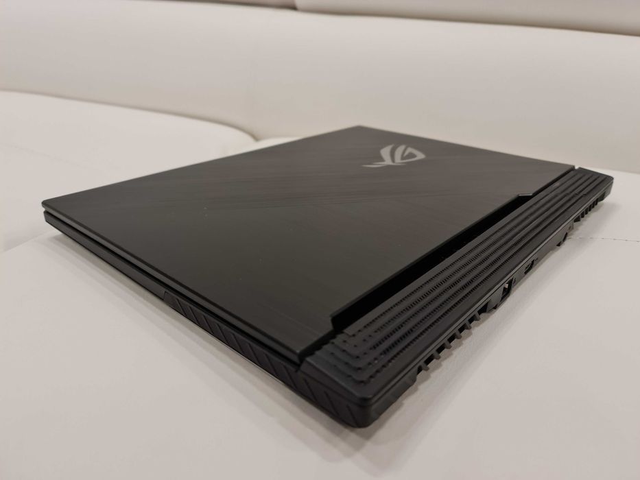 Laptop gaming Asus intel core i7 9750H ,video GTX 1650, 16 gb, 144 hz