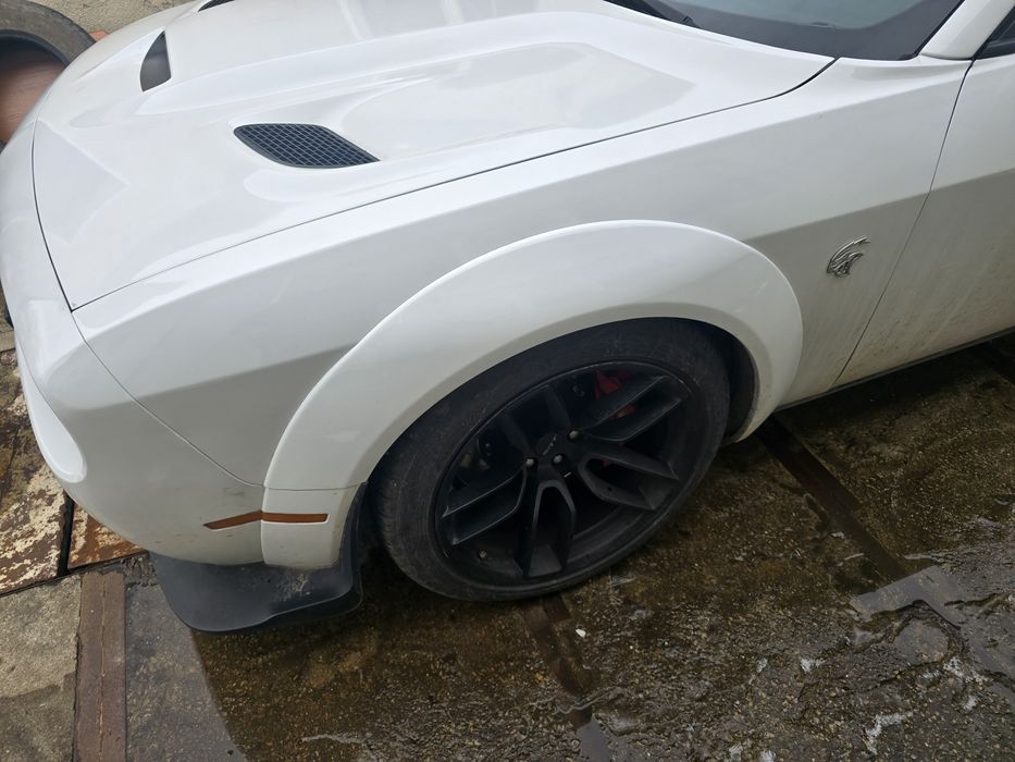 Dodge challenger Srt Hellcat пакет