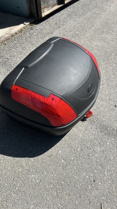 Мото куфар 48 литра