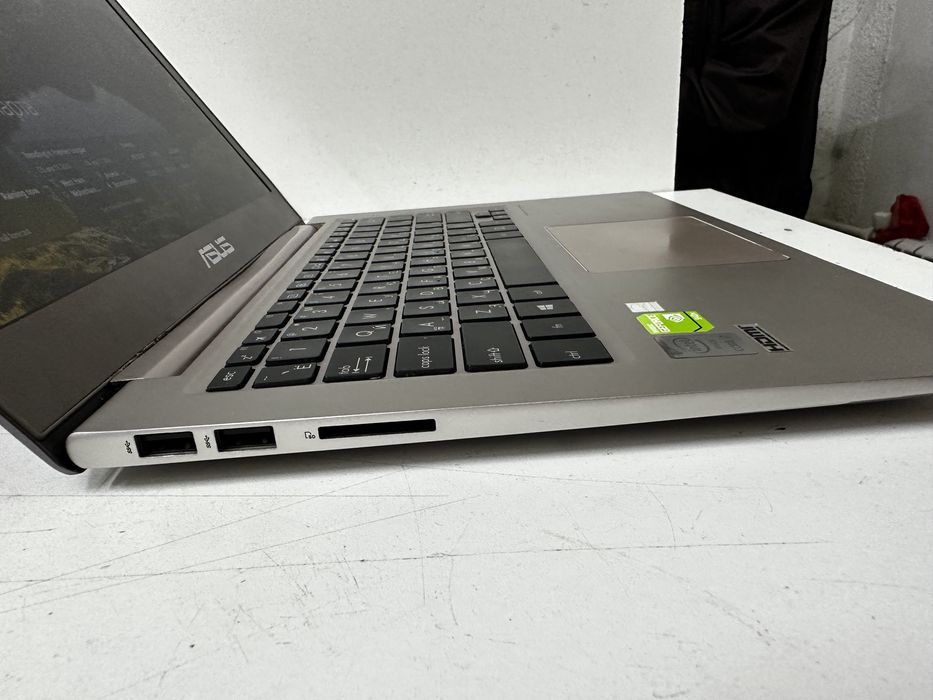 Ультрабук i7-5 gen