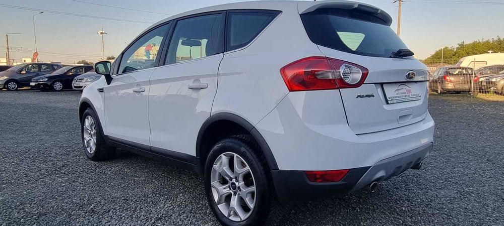 Ford Kuga 2.0 TDi 2013 Rate sau Cash