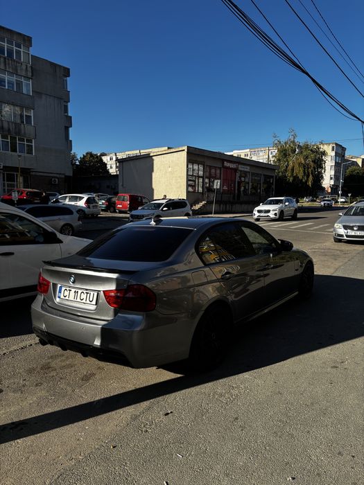 BMW Seria 3 2010 — imagine 2