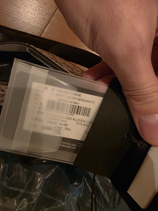 Продам сумку ARMANI