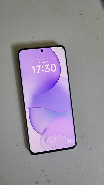 Продам xiaomi 12