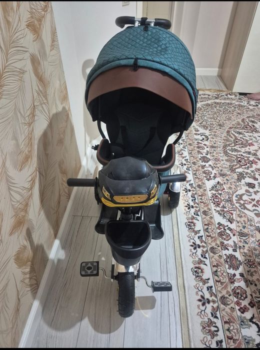 Продам детскую коляску