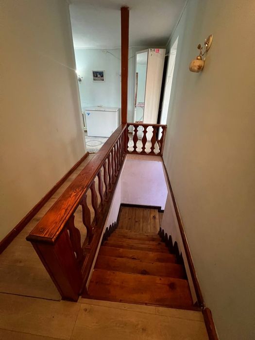 Продаётся 2х этажный 5 комнатный дом Ул. Панфилова 53