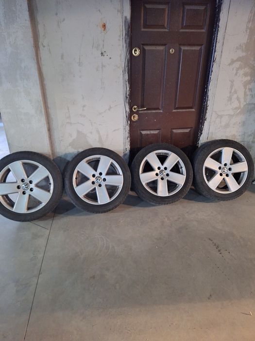 Vând jante Monte Carlo + cauciucuri de vară