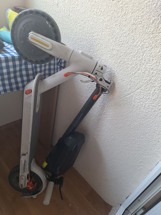 Xiaomi Mi Electric Scooter 3