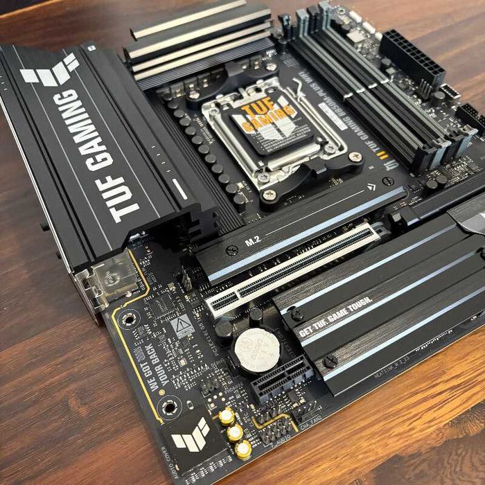 Kit Ryzen 9 7900x3d + Asus B850M Plus Wifi