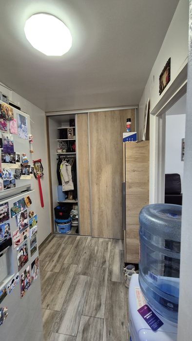 Vand Apartament 2 camere